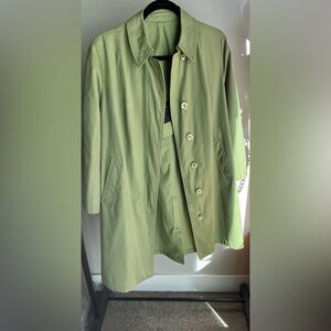 London Fog Olive green